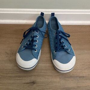 Keen Elsa Sneaker w/ Crochet Pattern